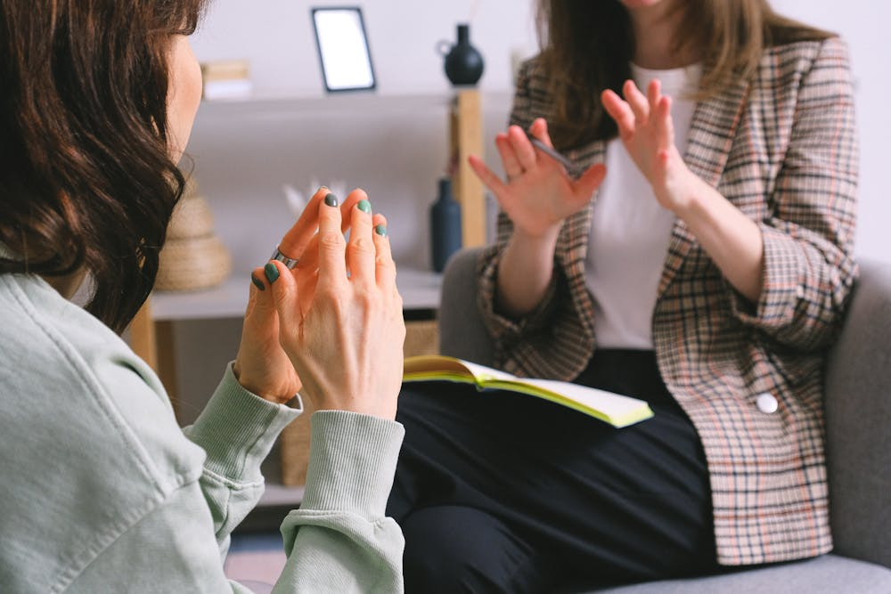 Why Personal Safety & De-escalation Training Are Essential in Today’s World