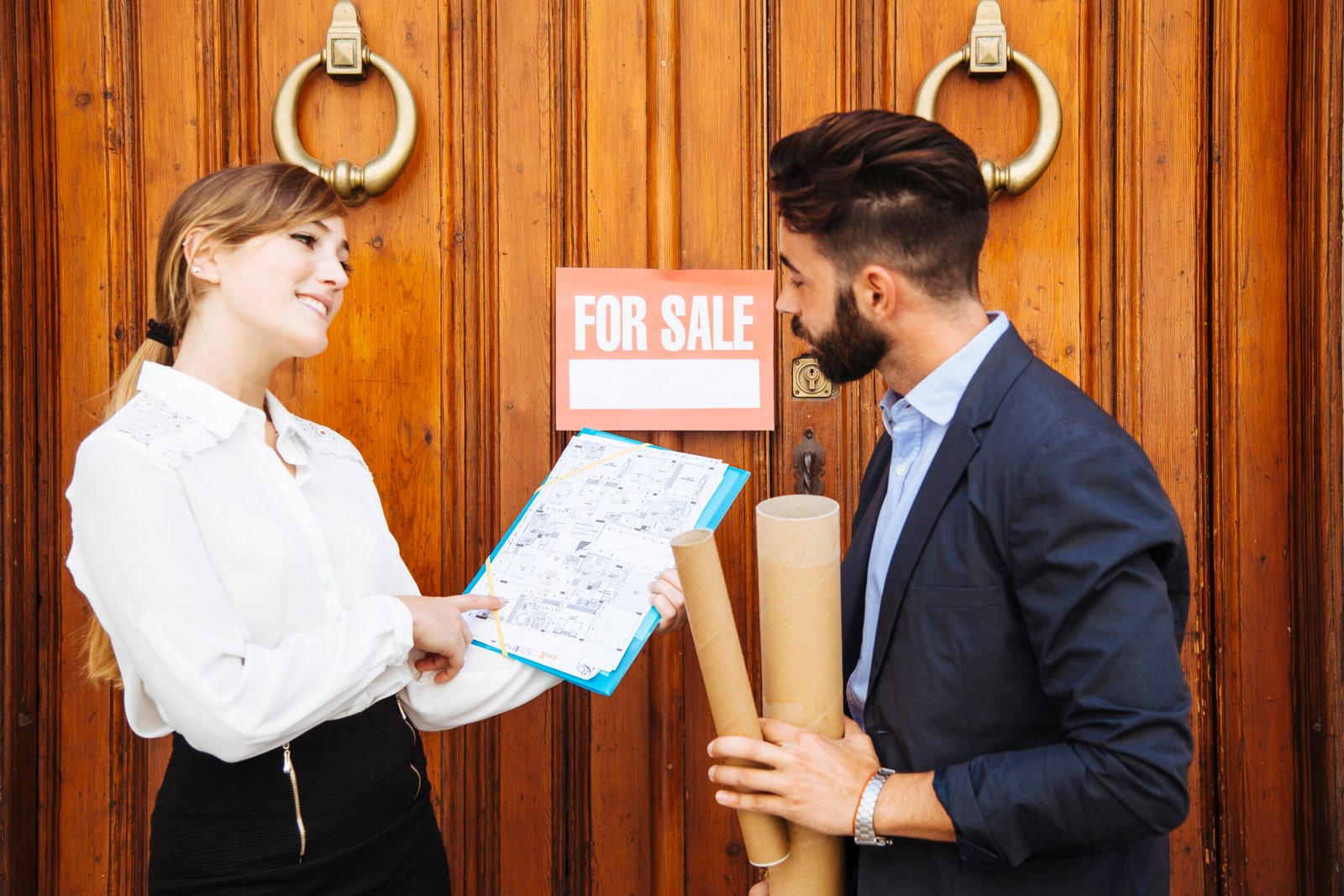 Top Benefits of Buying Property Through a Trusted Real Estate Agency