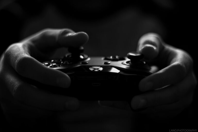 How to Manage Compulsive Gaming Habits for a Healthier Balance