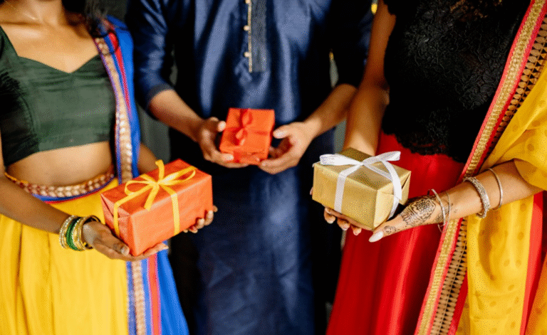 Top 6 Authentic Indian Gifts You Can Send Online to Family in the USA