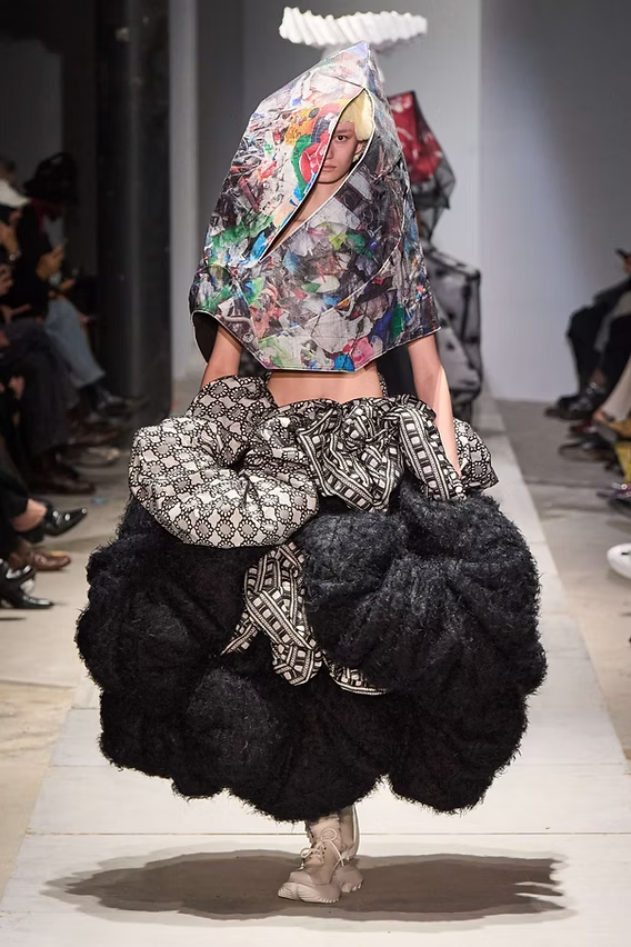 Comme des Garcons: The Iconic Avant-Garde Fashion Label Revolutionizing Style