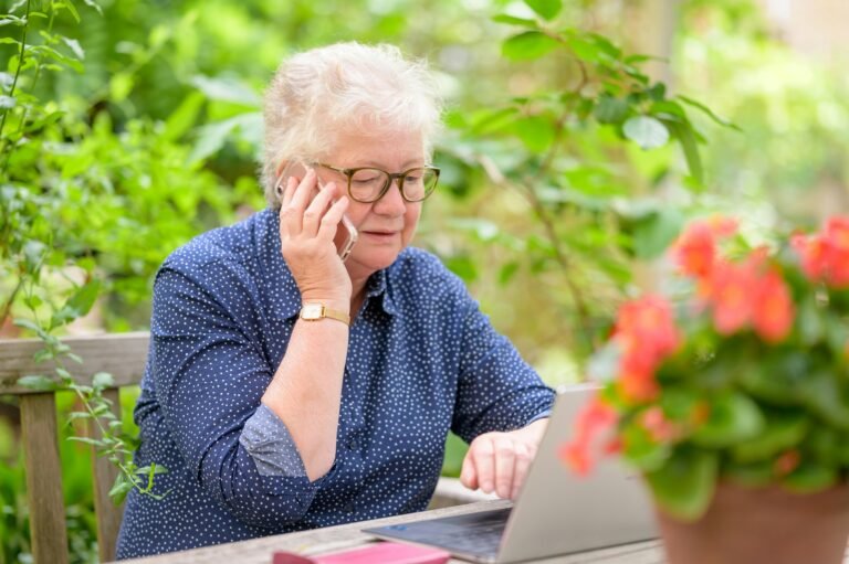 5 Health Benefits of Social Connection for Older Adults